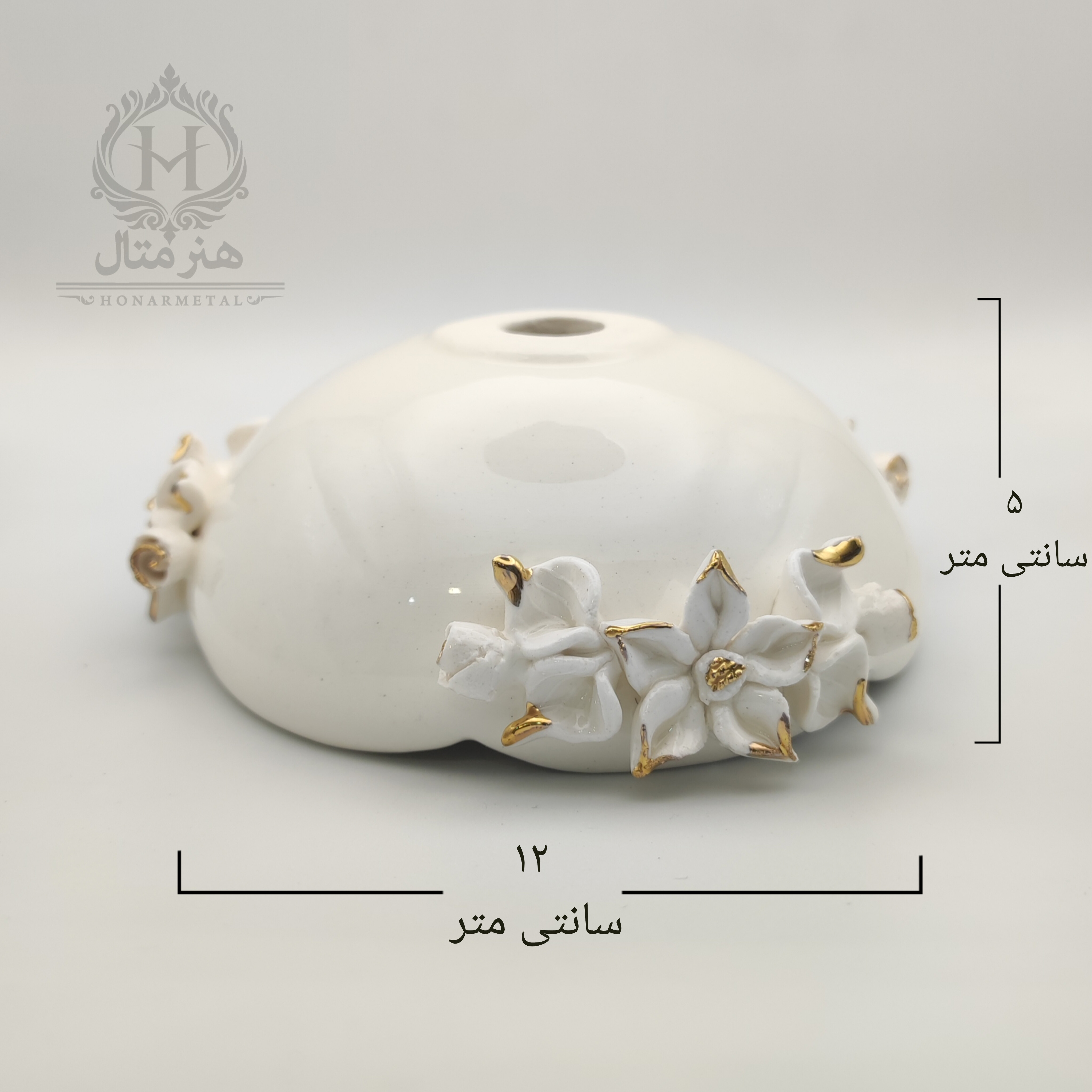 پایه سرامیکی طرح گل سفید طلایی